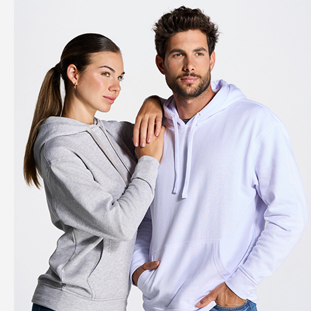 Sudadera con capucha